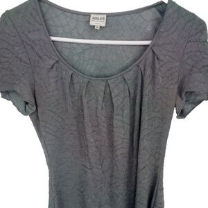 Women's Armani Collection Short Sleeve Sculpted V Neck Shirt Size 8 Italian Made